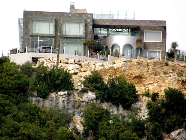 Check out Where Wael Kfoury Lives 